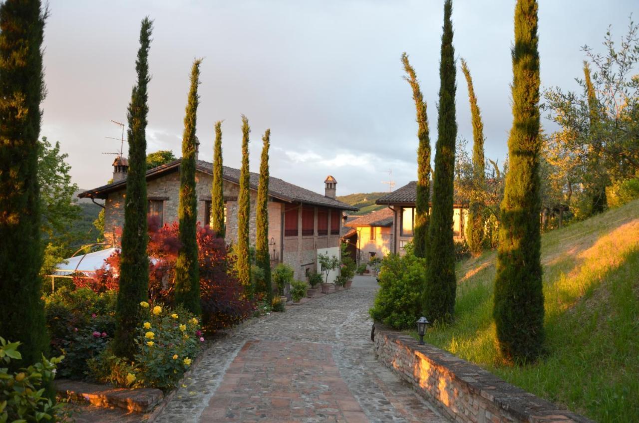 Castello di Serravalle ラ ブカゲストハウス エクステリア 写真