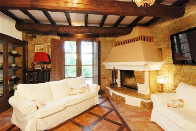Castello di Serravalle ラ ブカゲストハウス エクステリア 写真